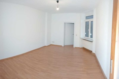Ruhige, renovierte Altbauwohnung nahe am Zentrum