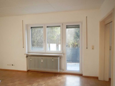 Sanierte 4-Raum-Wohnung mit Balkon und Einbauküche in Bamberg