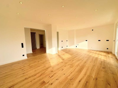 Neubauqualität: komplett revitalisierte 2,5-Zimmerwohnung im Herzen von Düsseldorf-Derendorf