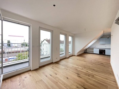 Dachgeschoss mit Balkon bei U2 / Top 14 - Wärmepumpe