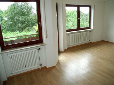 In einem 3-Familienhaus gelegene 2-Zimmer-Wohnung mit Balkon in ruhiger Lage in Ulm/Böfingen.