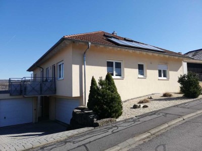 Helle Wohnung mit 3 Zimmern und EBK in Tauberbischofsheim / Dittigheim