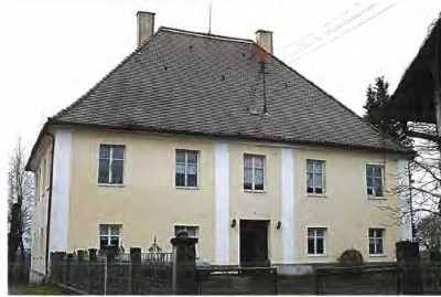 Ehem. Pfarrhof mit Nebengebäude zu verkaufen