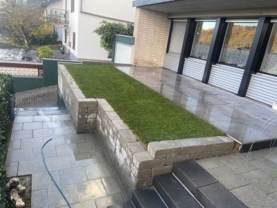 Geräumige 2-Zimmer-Wohnung mit Terrasse und Einbauküche in ruhiger Wohnlage in Sinzig