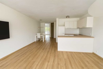 Schicke 2-Zimmer Wohnung mit Balkon im 1. OG in Burghausen-Rückmarsdorf