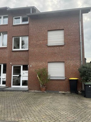 Schöne 3-Zimmer-Wohnung 1. OG in ruhiger Lage (Eschweiler Bohl)