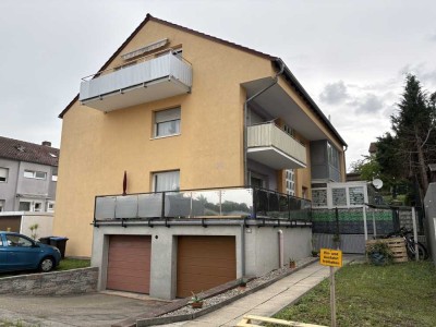 Sofort beziehbare 3 Zimmerwohnung mit Garage