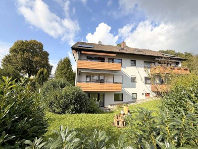 Helle Souterrainwohnung - hier lässt sich 
Wohnen und Arbeiten vereinbaren