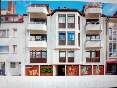 Exklusive, sanierte 2-Zimmer-Hochparterre-Wohnung in Bremen