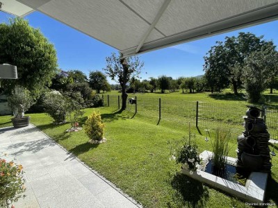 EG-Terrassenwohnung mit großem Gartenanteil - sehr gepflegt!