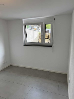 Neuwertige 2,5-Raum-Wohnung mit Einbauküche in Bruchsal