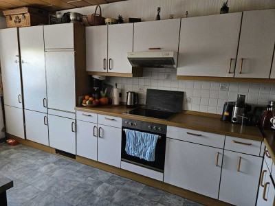 990 € - 90 m² - 4.0 Zi.