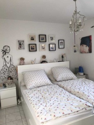 Helle 3-Zimmer-Wohnung mit Balkon und Einbauküche in ruhiger Lage