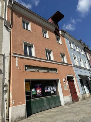 Sanierung oder Neubau! Wohn- und Geschäftshaus im Zentrum von Deggendorf