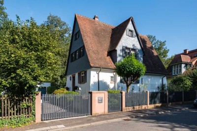 Traumhaftes Landhaus auf wunderschönem Grundstück