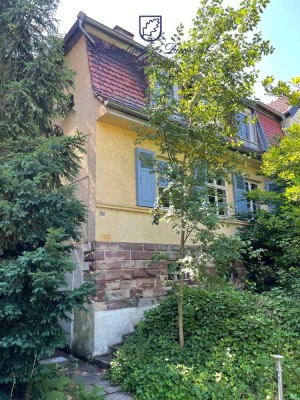 Einfamilienhaus in schöner zentraler Lage nahe Universität