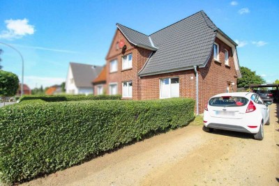 Charmante Doppelhaushälfte mit schönem Außenbereich und neuem Dach in ruhiger Lage von Pönitz