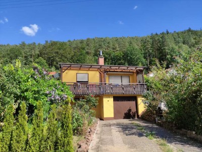 Schönes  Wohnhaus modernisiert in ruhiger Waldrandlage im Dahner Felsenland