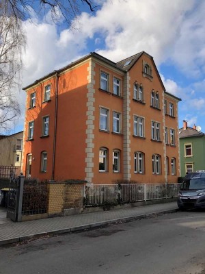 helle und freundliche Wohnung in bevorzugter Lage , mit PkW Stellplatz