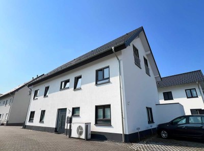 � Wertvoll. Modern. Geborgen - Neuwertige 3-Zimmer-Erdgeschosswohnung mit Terrasse in Siegburg