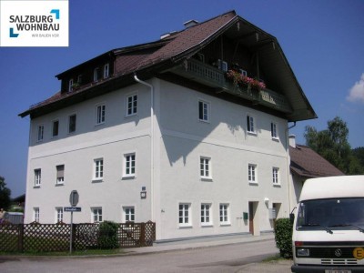 Gemütliche 2 Zimmer Dachgeschoßwohnung mit Balkon und Carport in Thalgau - mtl. Rückzahlung ab EUR 673,-