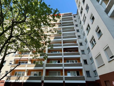 Helle 4-Zi.-Whg. mit zwei Balkone in Dietzenbach