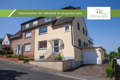 Charmantes Zweifamilienhaus mit großem Garten und Dachterrasse im beliebten Ortsteil Hasten