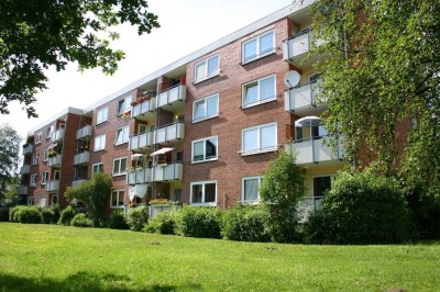 Modernisierte 2,5-Zimmerwohnung mit neuer Einbauküche und Balkon sucht neue Mieter!