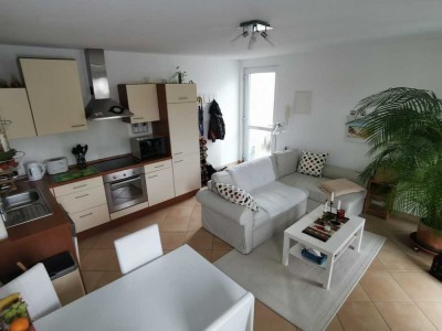 Schöne 2-Zimmer-Penthouse-Wohnung mit EBK in Greifswald