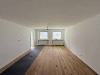 NEU MODERNISIERTE EIGENTUMSWOHNUNG IN RUHIGER LAGE VON NIPPES +PROVISIONSFREI+
