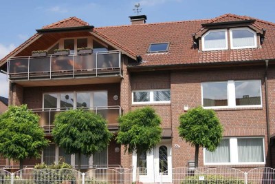 Moderne 3,5-Zimmer-Dachgeschosswohnung mit Balkon und ansprechender Innenausstattung in Dinslaken
