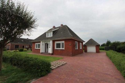 Kernsanierter Bungalow mit viel Grün sucht nette Mieter! In Wymeer gelegen