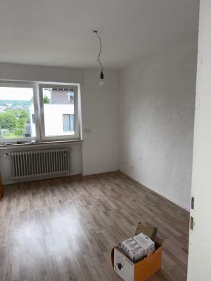 Kernsanierte 4-Zimmer Wohnung in Stadtnähe TBB