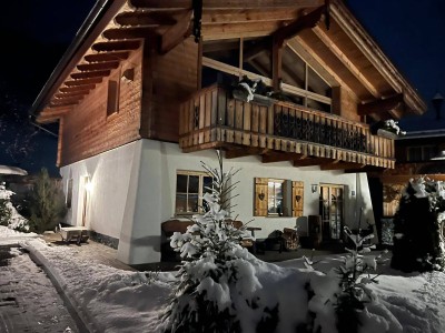 WinterWonderLand - Tradition trifft Luxus - Chalet in Kitzbüheler Alpen mit Panoramablick! Provisionsfrei von Eigentümerin!