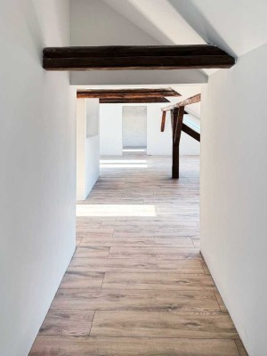 Erstbezug: Lichtdurchflutete Wohnung mit Blick ins Grüne