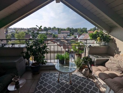 Gemütliche DG-Singlewohnung mit Aussicht in Top-Lage