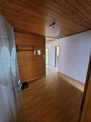 3,5-Zimmer Wohnung mit 120 m² und Dachterrasse in Algenroft