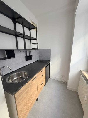 Helle 1-Zimmer-Wohnung mit neuer Ausstattung und EBK in Sachsenhausen-Nord