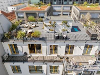 Exklusives Penthouse mit zwei Balkonen und großzügiger Dachterrasse in Bestlage von Berlin-Mitte