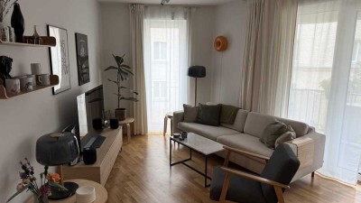 Geschmackvolle 3-Raum-Wohnung mit gehobener Innenausstattung mit Einbauküche in Dresden