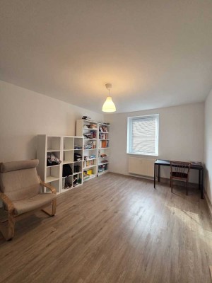 Renovierte 1-Zimmer Wohnung mit Einbauküche in Remscheid