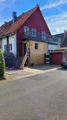 Preiswertes, saniertes 4-Zimmer-Reihenendhaus in Lehrte