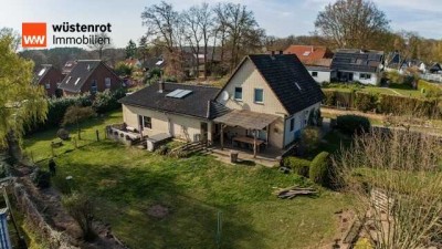Vielseitige Immobilie mit Nebengebäude und großem Grundstück