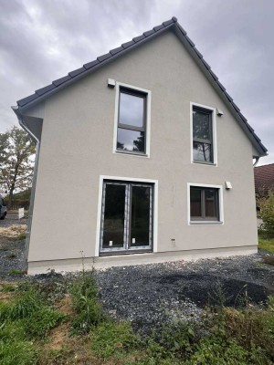 Bezugsfertig & energieeffizient – Euer neues Zuhause