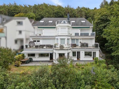 Hier lässt es sich leben: Ihre neue Terrassenwohnung mit eigenem Garten und Fernblick in Wellen