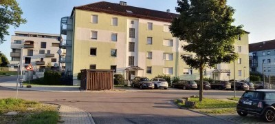 Charmante, sehr sonnige 3-Zimmer-Wohnung mit Balkon, ruhiger Lage und schöner Aussicht in Crailsheim