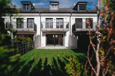 Exklusives Wohnerlebnis in Mering – Luxuriöses Reihen-Mittelhaus mit Stil, Technik & Lagevorteil