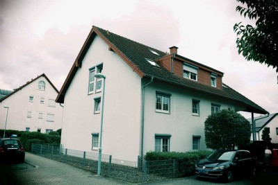 Gepflegte 3 Zimmerwohnung in bester Lage von Seckenheim zu vermieten