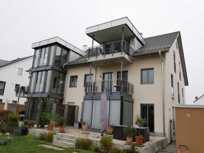 Exclusive 3-Zimmer Wohnung mit Balkon