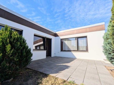 Neuss-Norf: Familienfreundlicher Bungalow mit viel Platz!